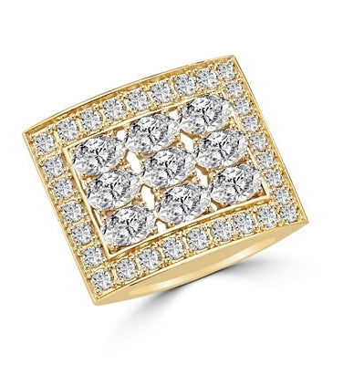 Oval cut Diamond pendant in Solid yellow gold