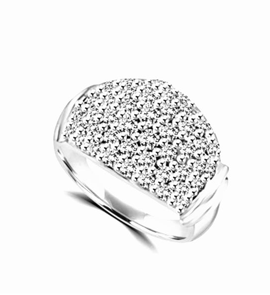 Ring pave ring with round pieces