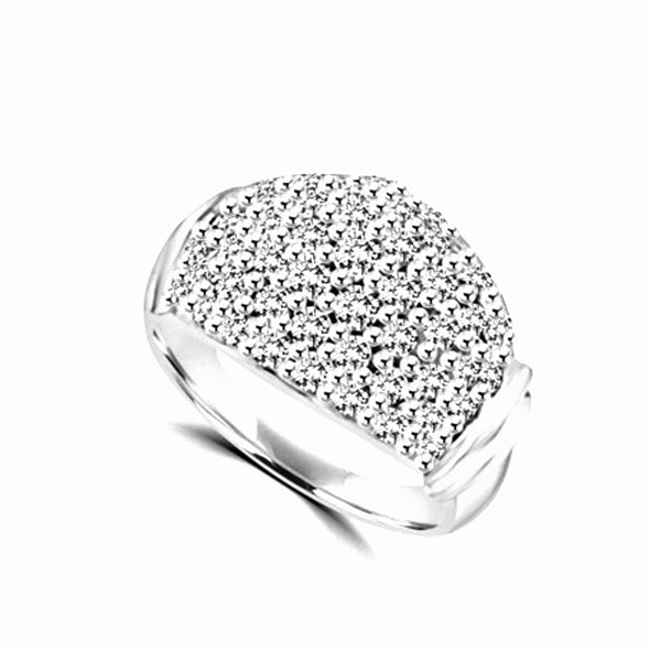 Ring pave ring with round pieces
