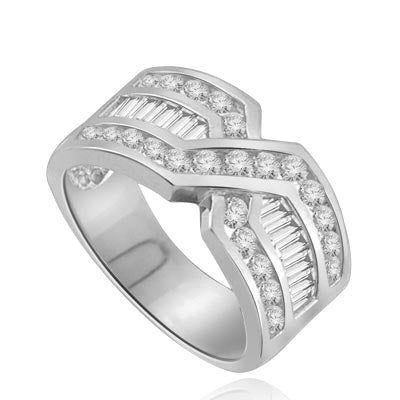 Tenderly- Emerald Sterling Silver ìXî ring 2.5 cts.t.w