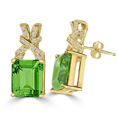Gold vermeil earring with emerald stone