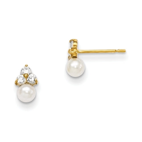 Diamond Essence Round Brilliant stone 0.10 ct each, set in group of three in floral arrangement and round freshwater cultured pearl makes a perfect post earrings for little ears. 0.60 cts.t.w. set in 14K Solid Yellow Gold.