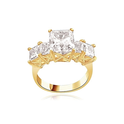 2ct Princess cut Diamond Masterpiece ring in solid gold