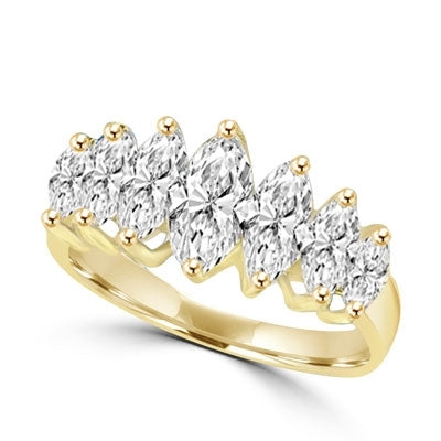 Ring  marquise cut graduated diamonds