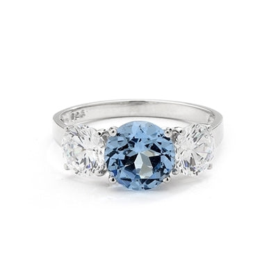 white gold Ring3 stone,2ct center,1 ct on sides
